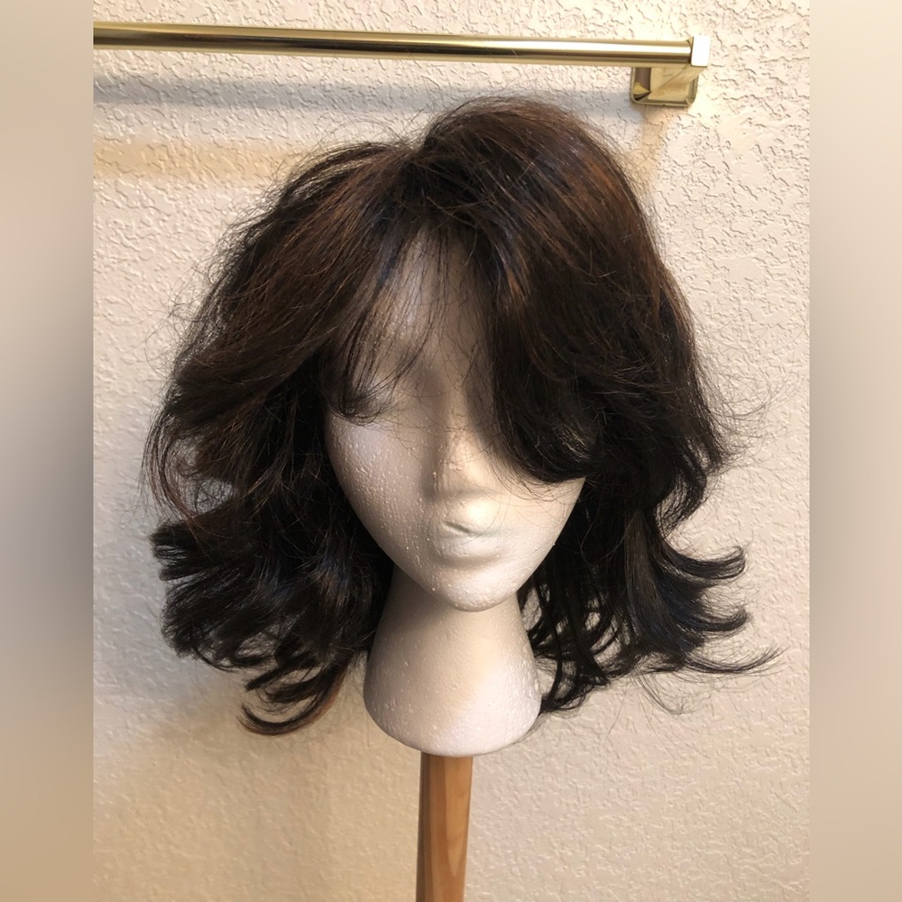 Curly brown wig with bangs